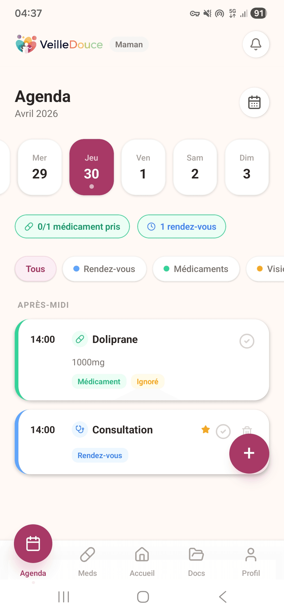 Vue calendrier des médicaments et rendez-vous dans VeilleDouce